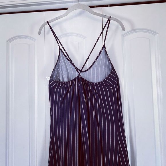 Old Navy Blue and White Pin Stripe Maxi Dress - Picture 3 of 4